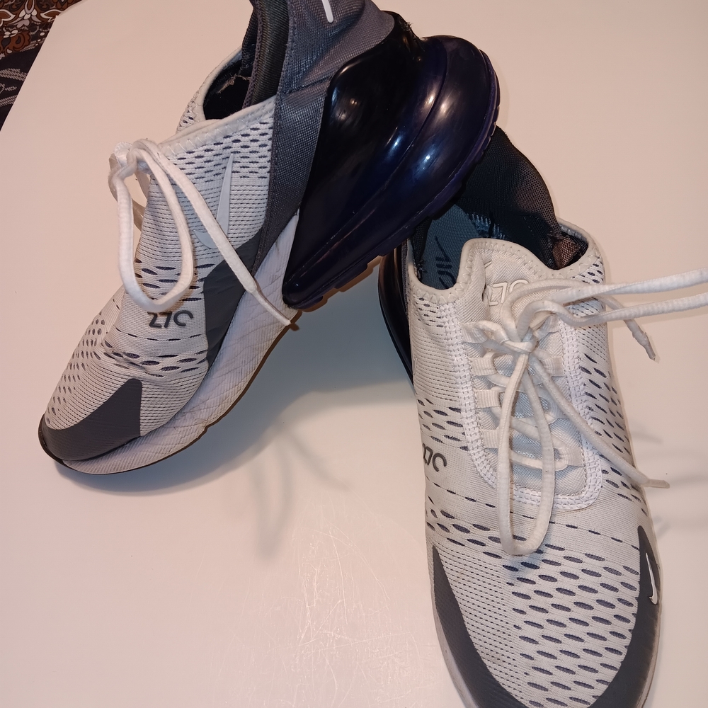 Nike Air Max 270 White Persian Violet Shoes/Sneakers (AH8050-107) PreownedMen9.5